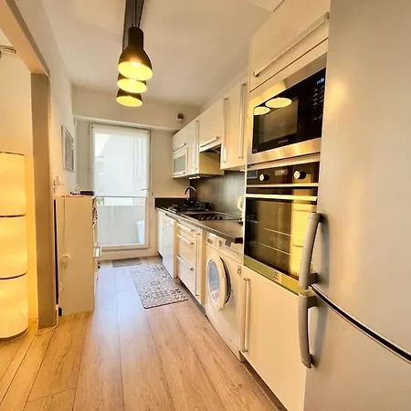 Apartment Charmant 2 Pieces Port Vauban Antibes